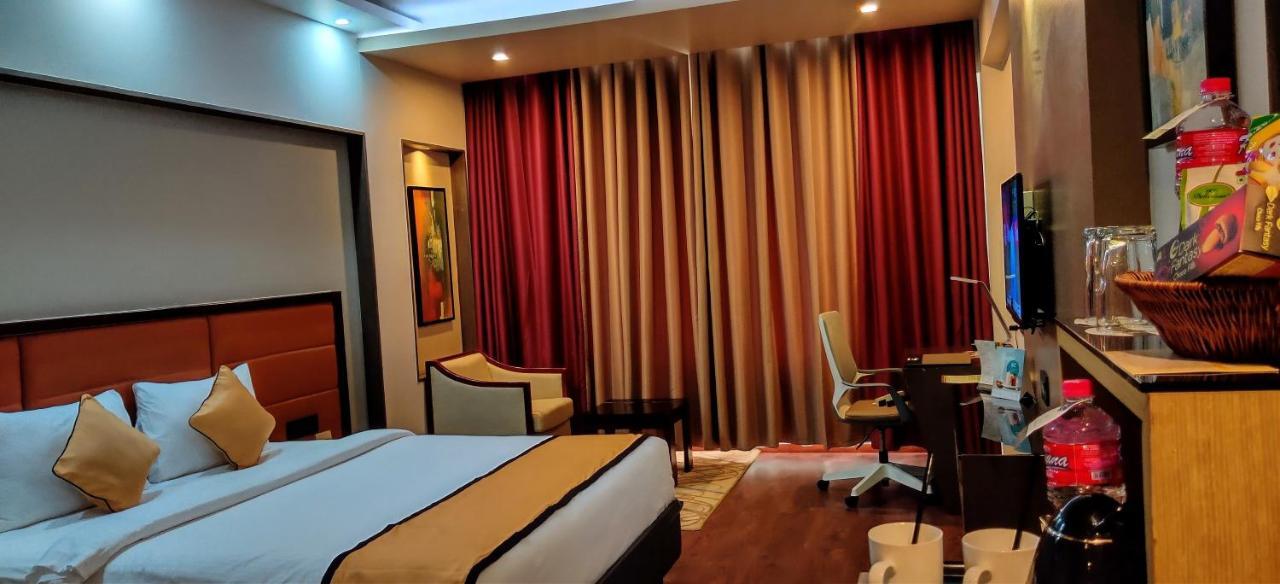 Dimora Hotels And Resorts Thiruvananthapuram Zewnętrze zdjęcie